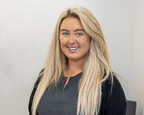 Aisling Duignan - Front of house - 3Dental Limerick